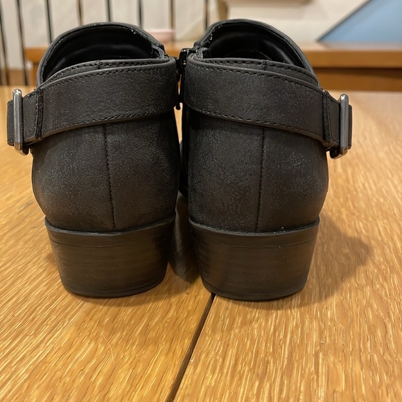 Life Stride Ankle Boot - Picture 3 of 8